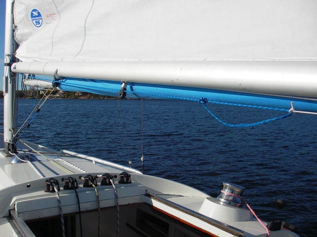 Uthal under segling.JPG