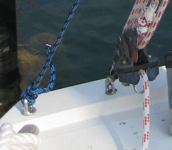 Infästning akterstag.JPG